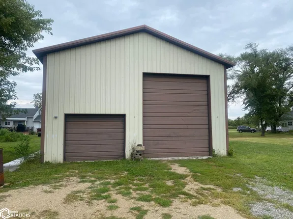 1613 S 22nd St, Centerville, IA 52544