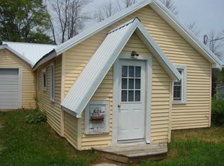 1024 Division St, Cheboygan, MI 49721