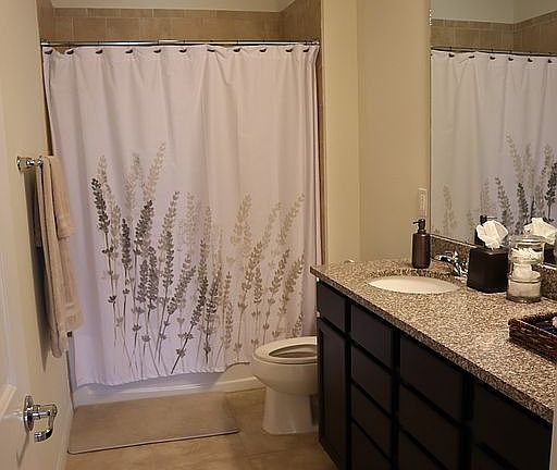 4th image of 5012 Laurel Creek Pl