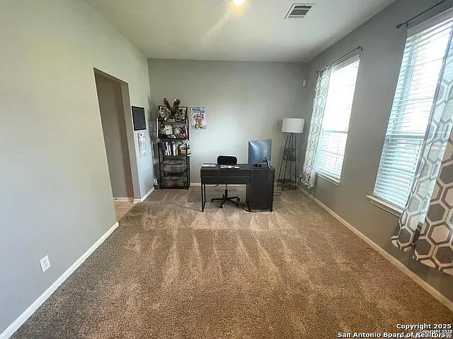 165 Ozuna Dr — Photo 4