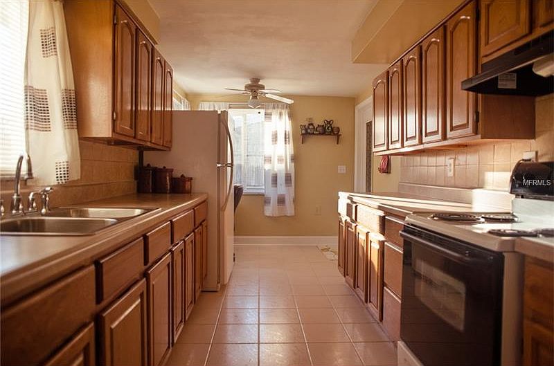 1st image of 5538 Mosaic Dr