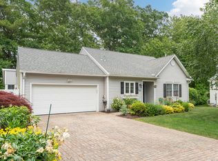 9 Sterling Dr #9, Clinton, CT 06413