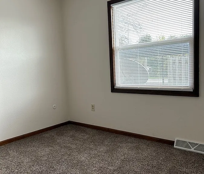 5623 Ryewyck Dr #27 — Photo 11