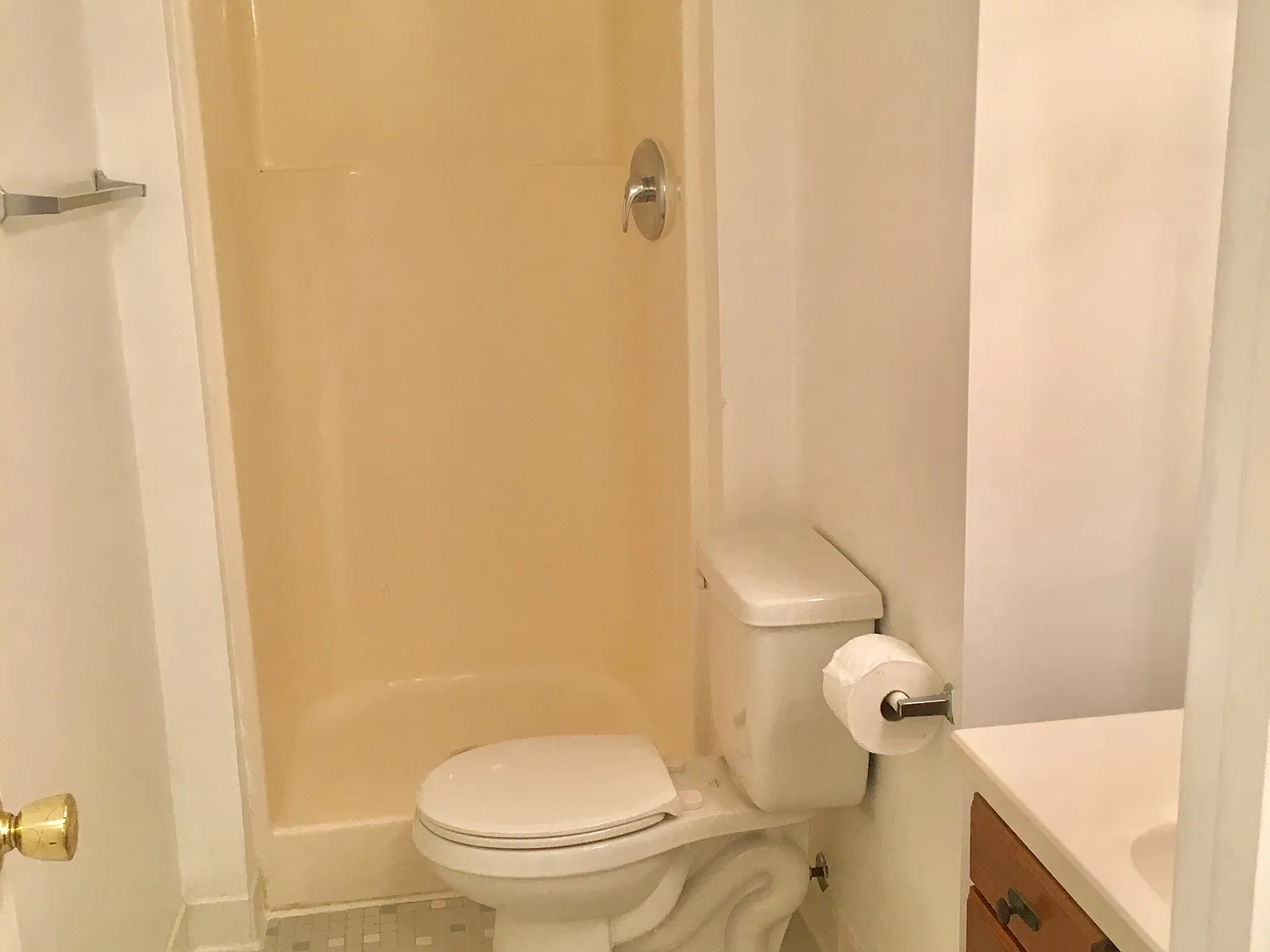 1 bed, $950 — Photo 3