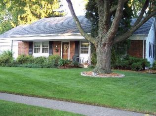 790 Twisted Oak Ln, Buffalo Grove, IL 60089