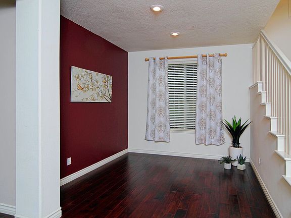 5th image of 11828 Catania Ct