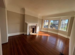 698 63rd St, Oakland, CA 94609