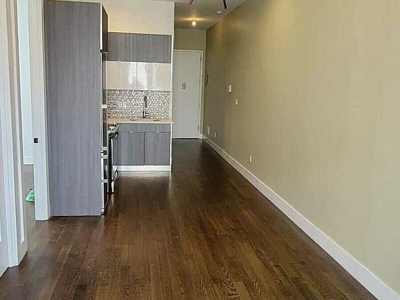 2nd image of 65 Whipple St #3RR
