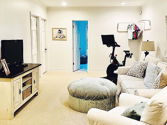 In-Law Suite/Extra Den