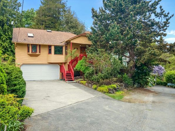 12013 Exeter Ave NE #2