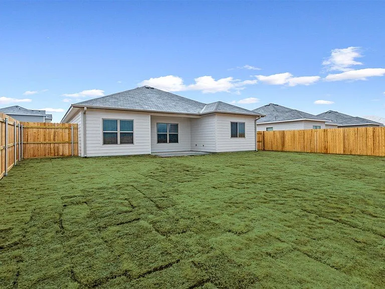 1257 Aurora Grove Bnd — Photo 33