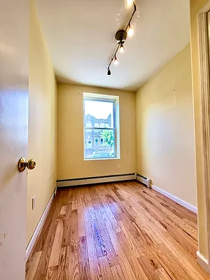 Rented by Evergreen Realty & Investments | media 6