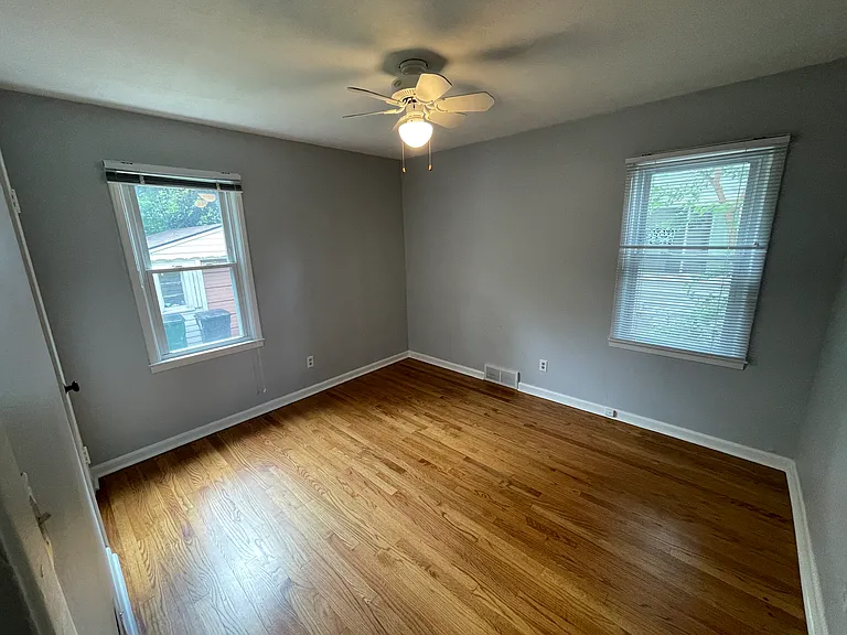 1824 Westgate Ave — Photo 9