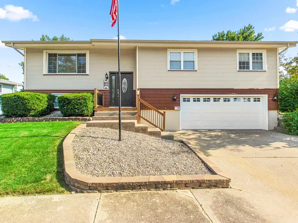 45 Aspen Dr, Canton, IL 61520