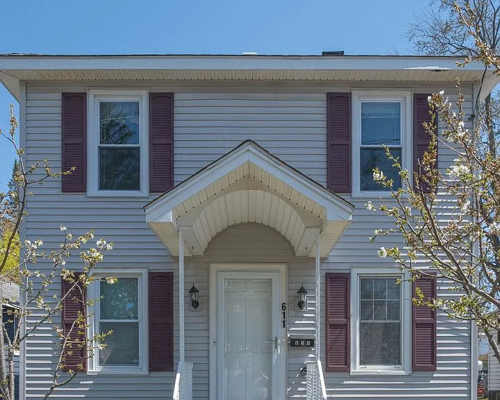 611 Cramer Ave — Photo 1