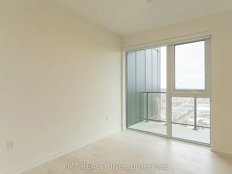 1285 Dupont St #2110 — Photo 14
