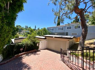 4030 Davana Rd, Sherman Oaks, CA 91423