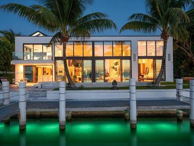 7960 Biscayne Point Cir, Miami Beach, FL, 33141