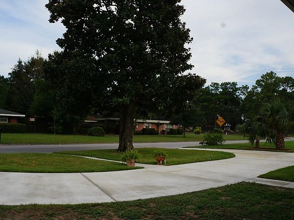 3rd image of 3995 Bonway Dr