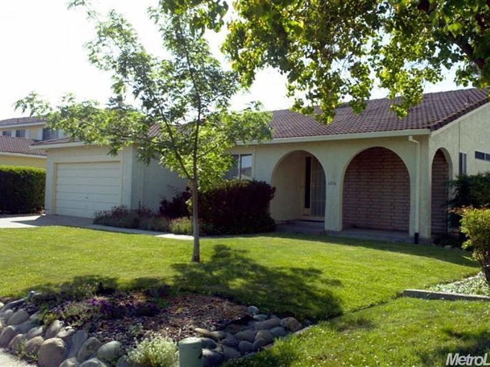 1st image of 6874 Gloria Dr