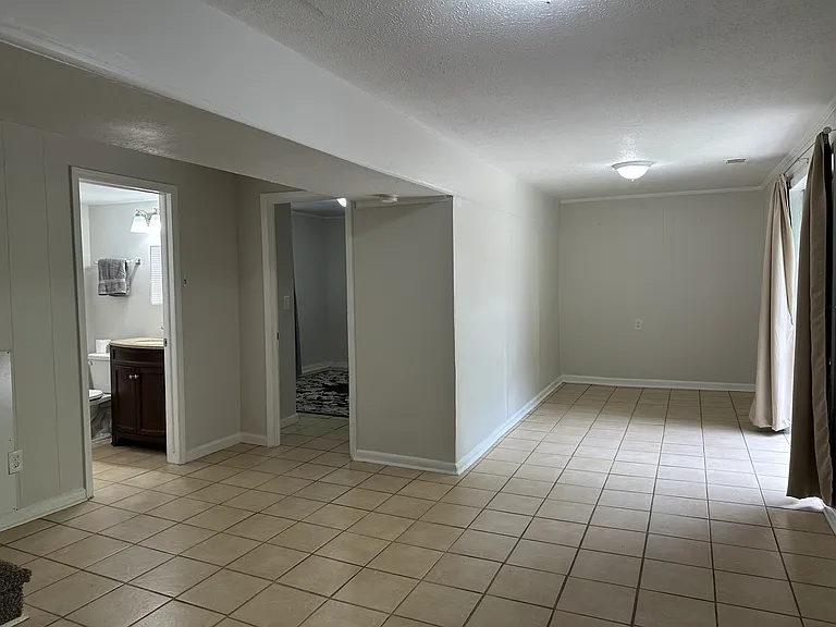 1672 Derwin Brown Dr — Photo 18