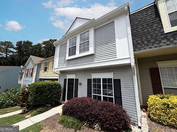 2nd image of 3970 Hancock Cir
