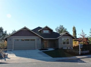 2431 NE Robinson St, Bend, OR 97701