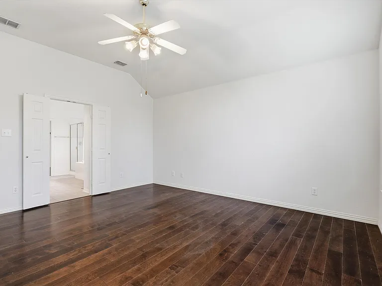 751 Trail Dr — Photo 17