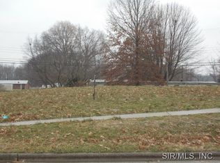 1110 Methodist St, Carlyle, IL