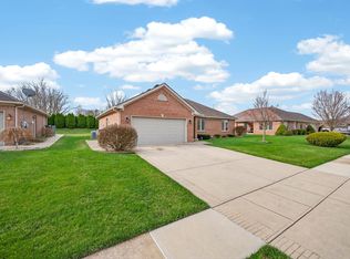 5147 E Hyde Ct, Columbus, IN 47203