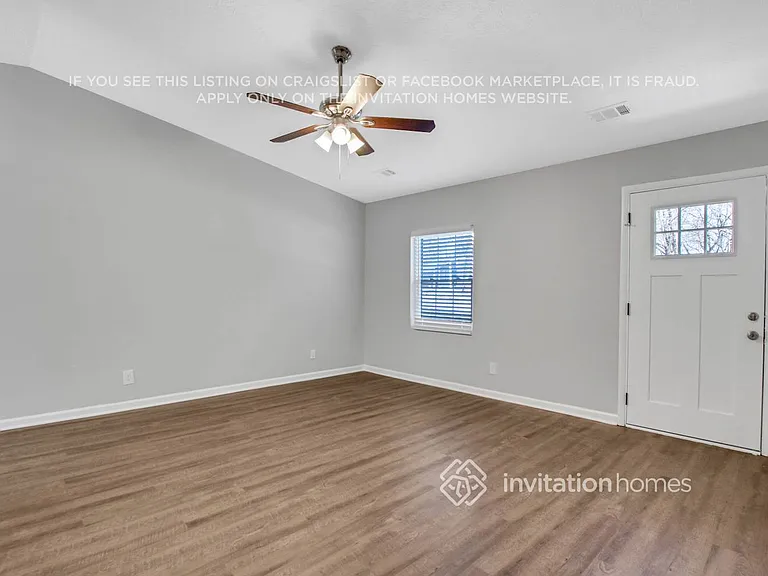 1459 Meadowlark Dr — Photo 6