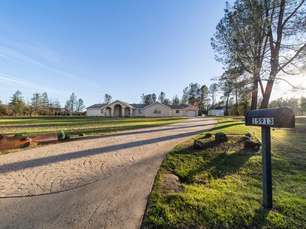 15913 Butterfield Ln, Anderson, CA 96007