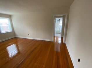 1000 Perry St NE #11, Washington, DC 20017