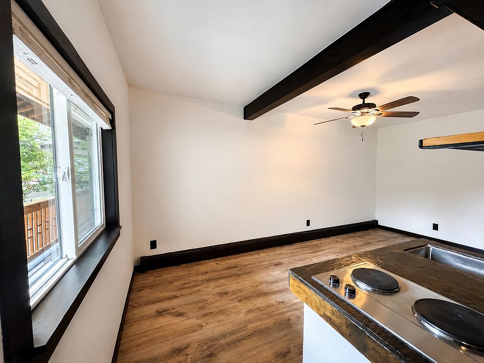 1st image of 510 Main St #2