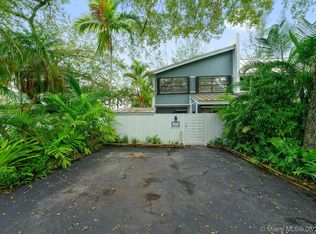 4901 SW 71st Pl, Miami, FL 33155
