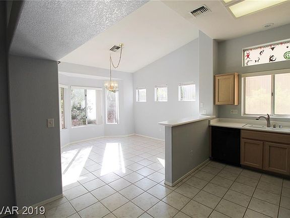 5th image of 10313 Bent Brook Pl
