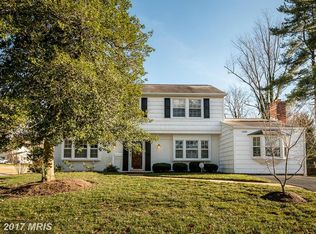 12821 Belhurst Ln, Bowie, MD 20715