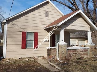 1223 NE Michigan Ave, Topeka, KS 66616
