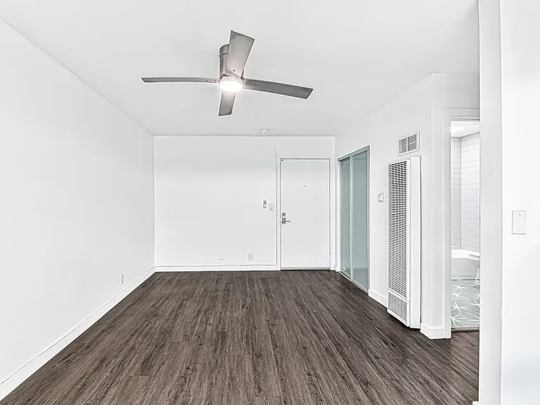 5005 August St — Photo 14