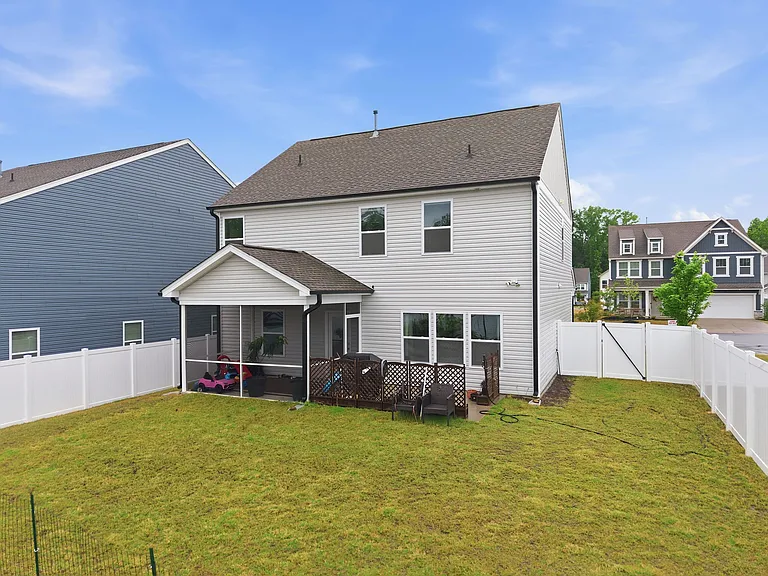 1401 Addison Lake St — Photo 43