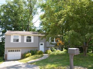 420 Governor Dr, Allison Park, PA 15101