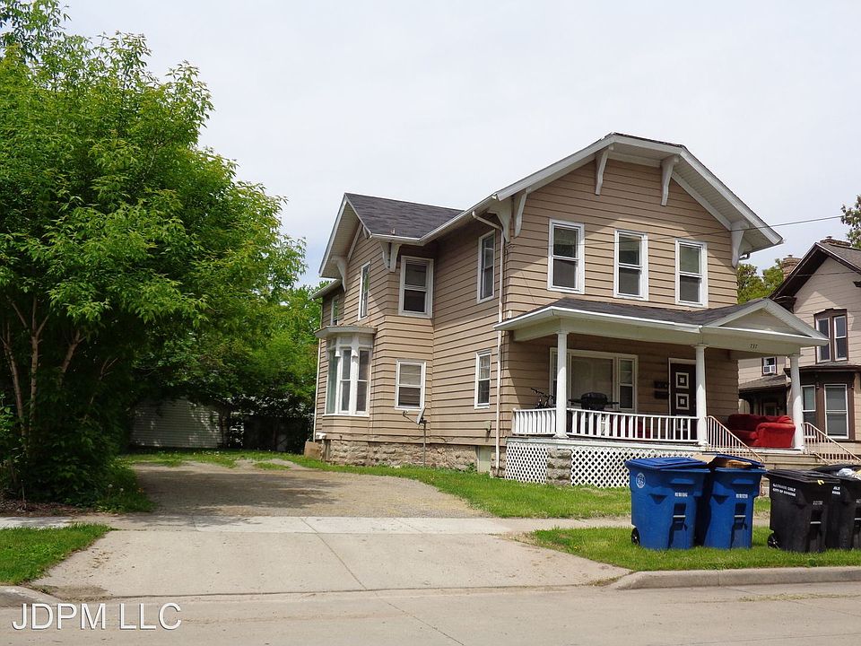 2nd image of 737 Frederick St #10853137