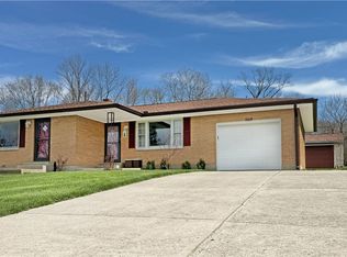 2215 Wellington Rd, Middletown, OH 45044