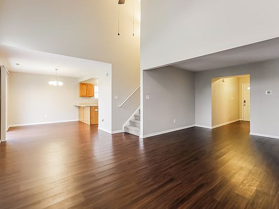 4th image of 2534 Mingo Ln