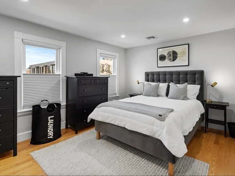 14 Everett St #2 — Photo 15