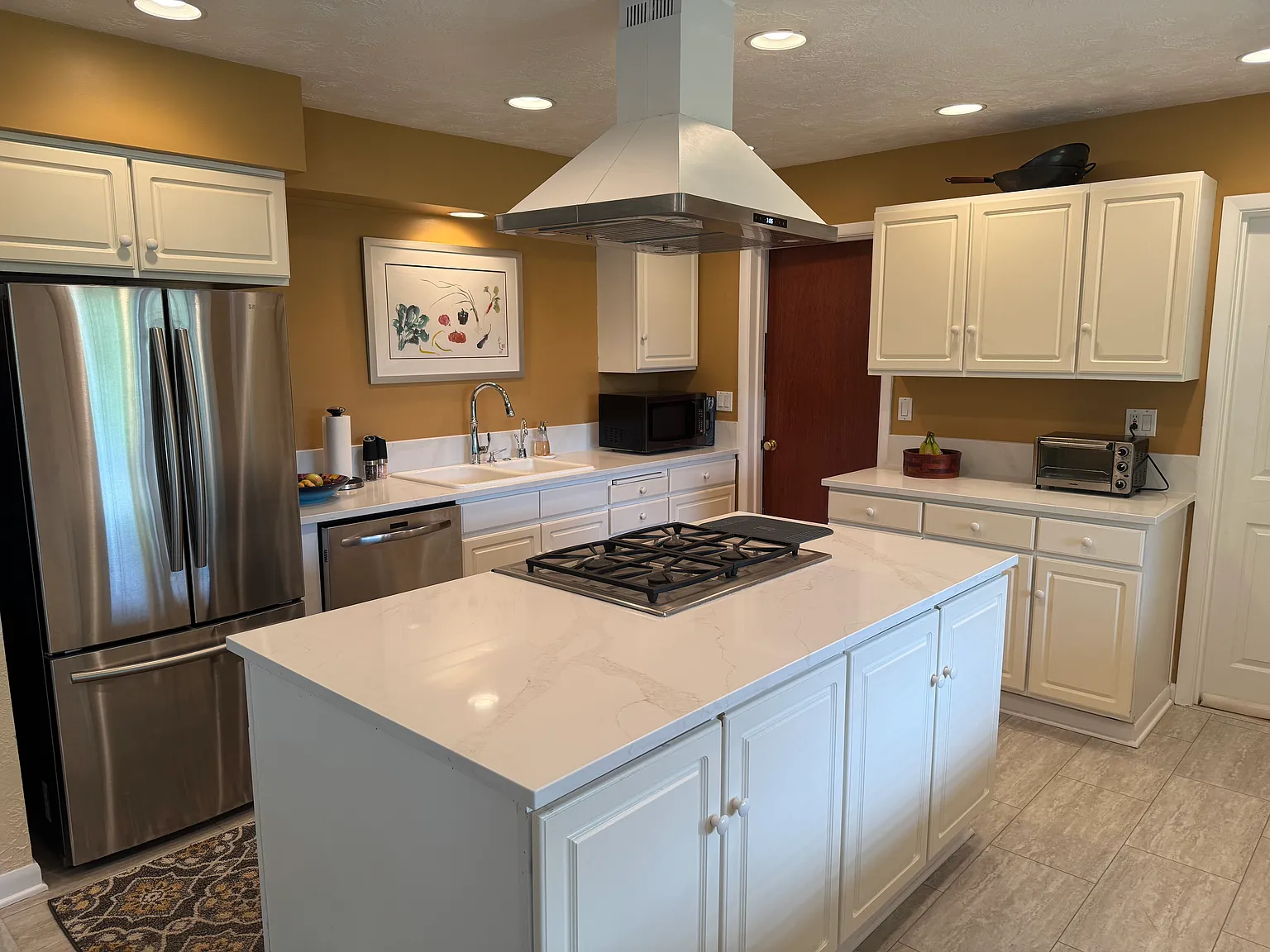 4 bed, 2277 sqft, $5,400 — Photo 3