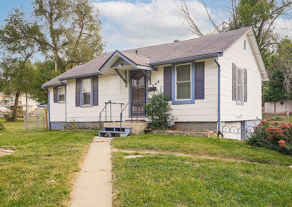 1st image of 409 Vilas St