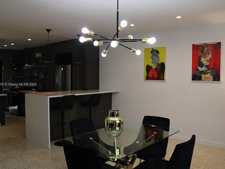 1120 7th St #1B — Photo 7