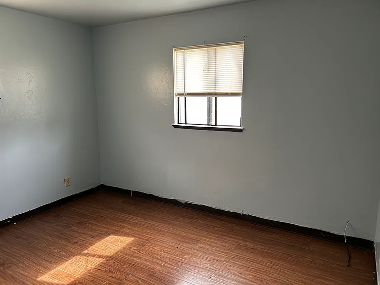 2306 W Howard Ave — Photo 11