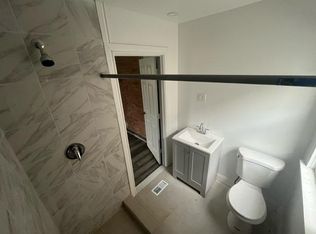 452 5th St #R, Niagara Falls, NY 14301